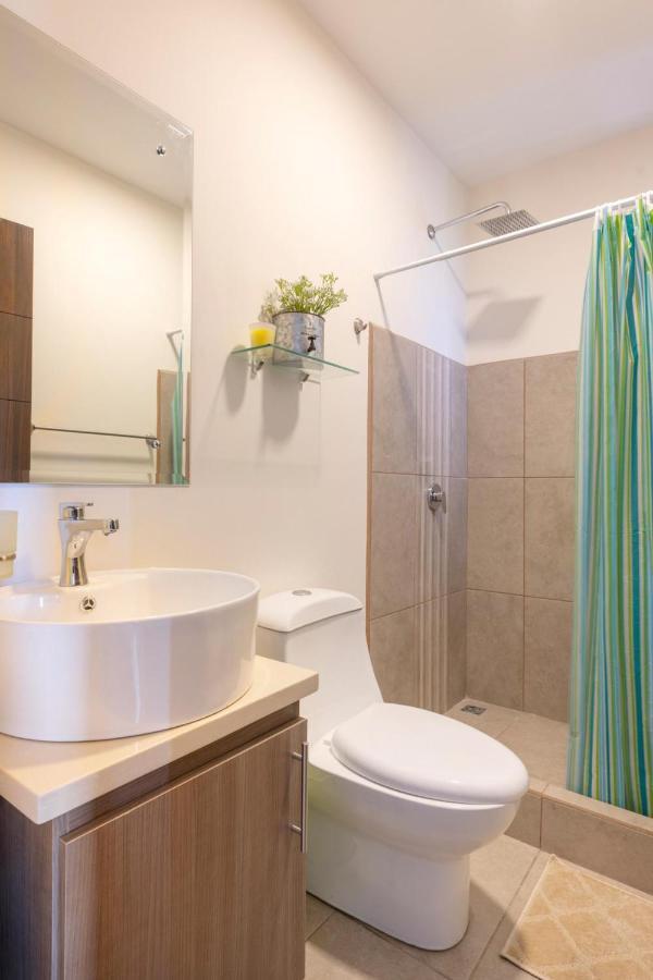Boulevard Park Apto #27 - 2Bdrm - Selena Segura Ередія Екстер'єр фото