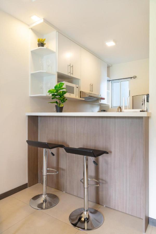 Boulevard Park Apto #27 - 2Bdrm - Selena Segura Ередія Екстер'єр фото